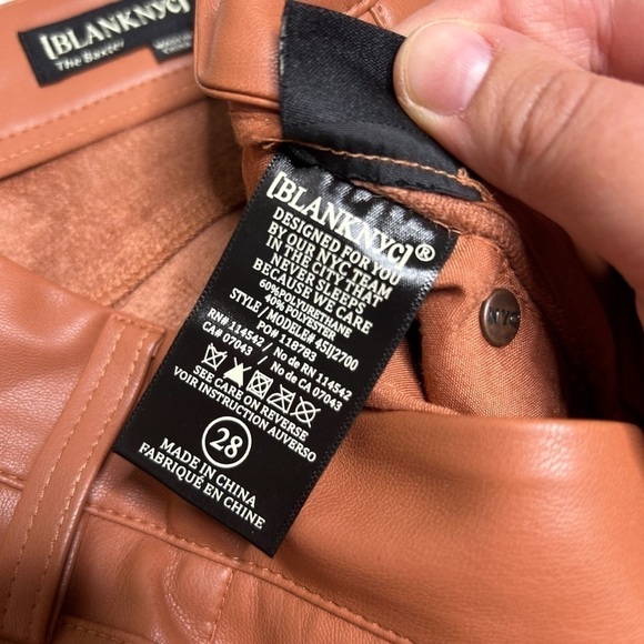 Blank NYC The Baxter Ribcage Straight Leg Faux Leather Pant Trouser Size 28 - Picture 11 of 12